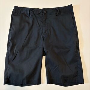 Nike Boys Golf Shorts. Black Boys Lg